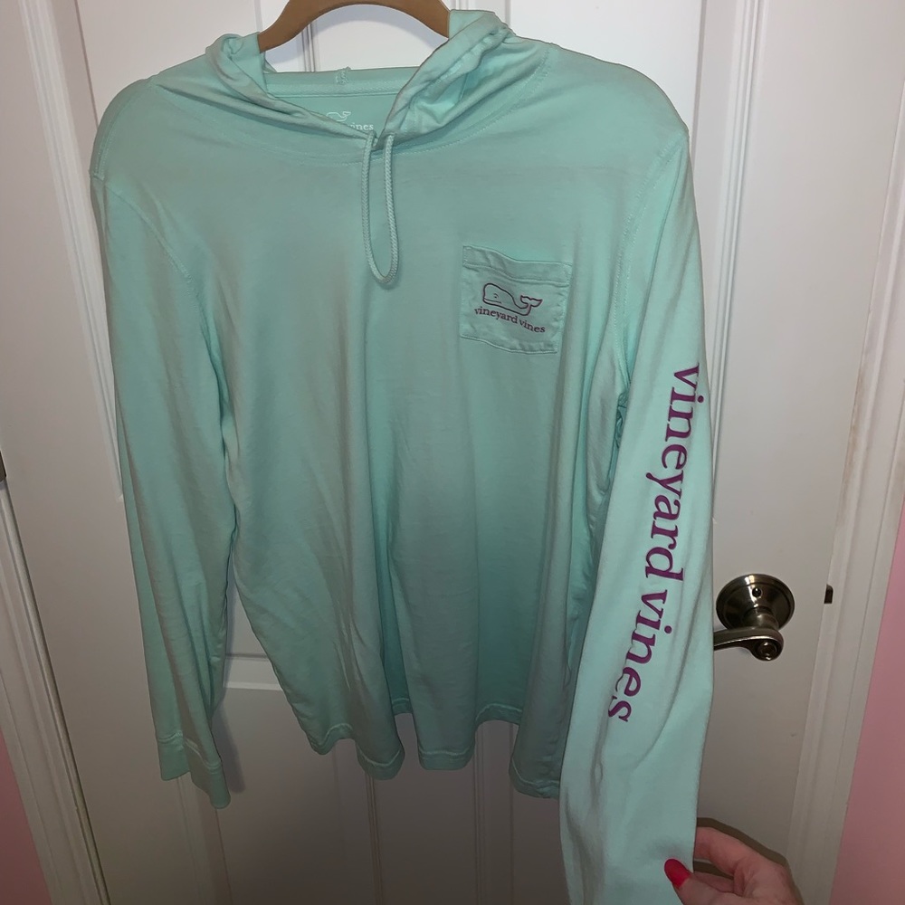 Vineyard Vines blue hooded long sleeve